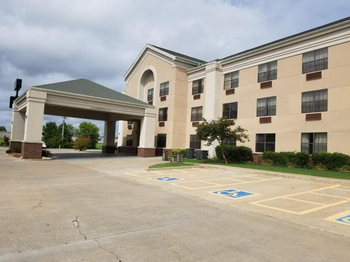 Comfort Inn & Suites 머스코지 외부 사진