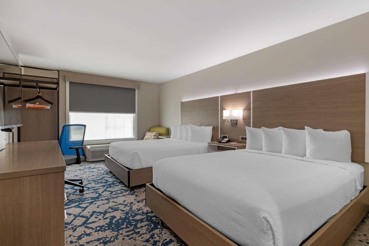Comfort Inn & Suites 머스코지 외부 사진